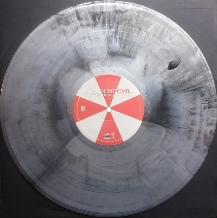 Side B on top of inner sleeve Side B on top of inner sleeve