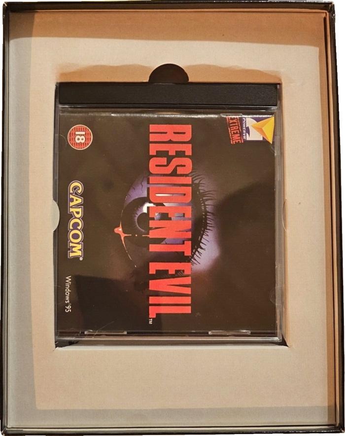 Disc case in spacer inside box