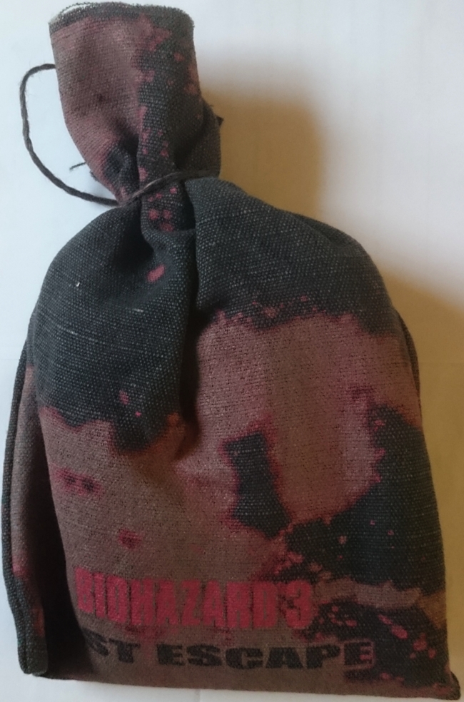 Other side of fabric bag