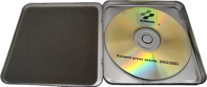 Disc and padding inside case